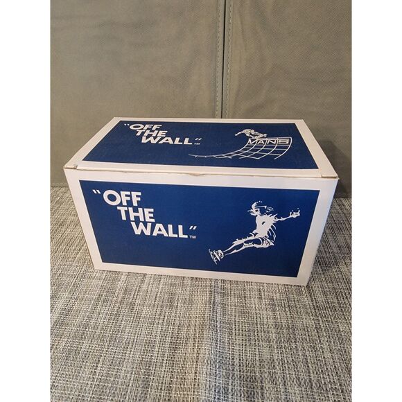 Vintage Vans Off the Wall Ice Cube Mold SNEAKERS Ice Storage Box sk8er 9” 5” 5” - Picture 5 of 6